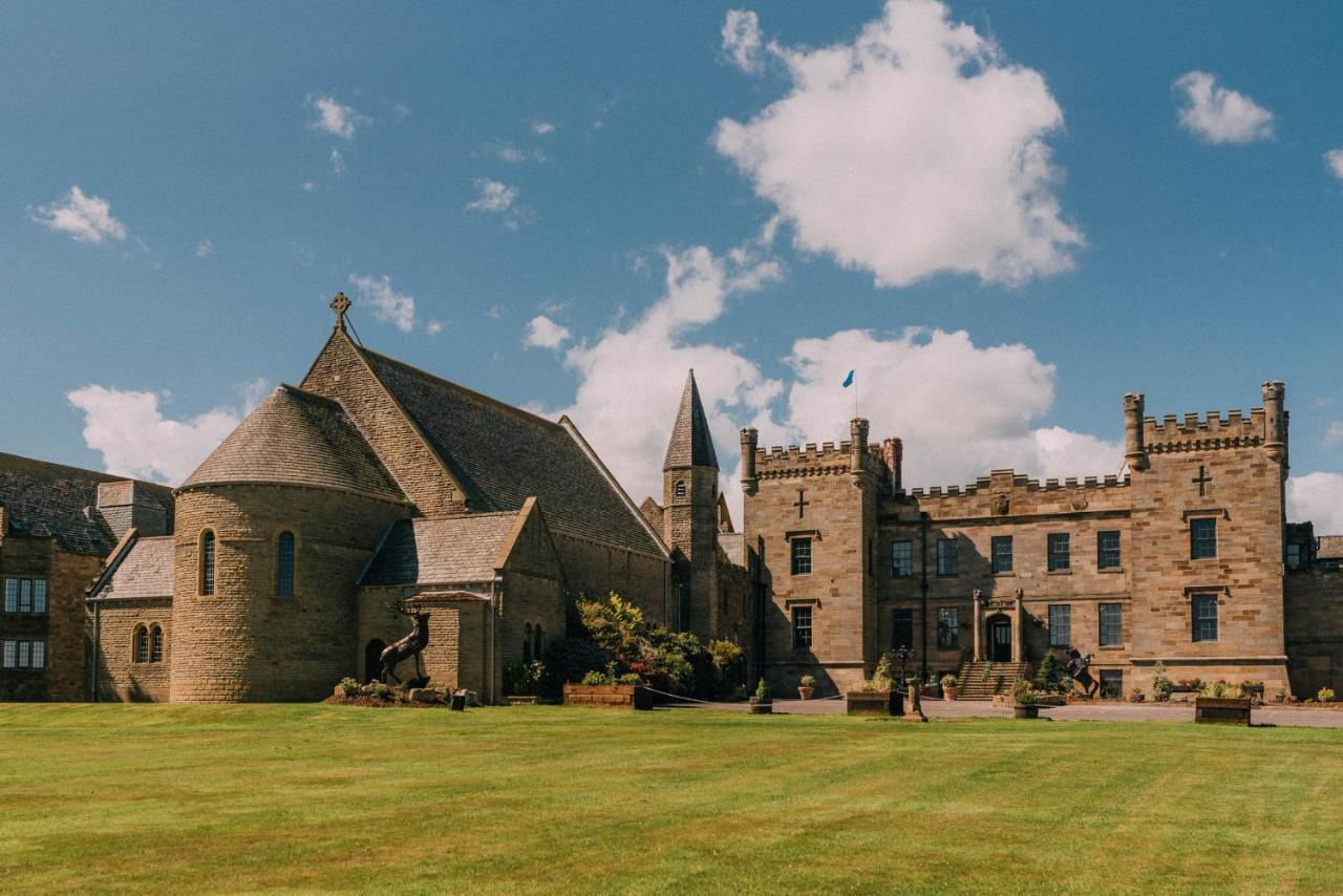 Hotel Sneaton Castle Whitby Exteriér fotografie